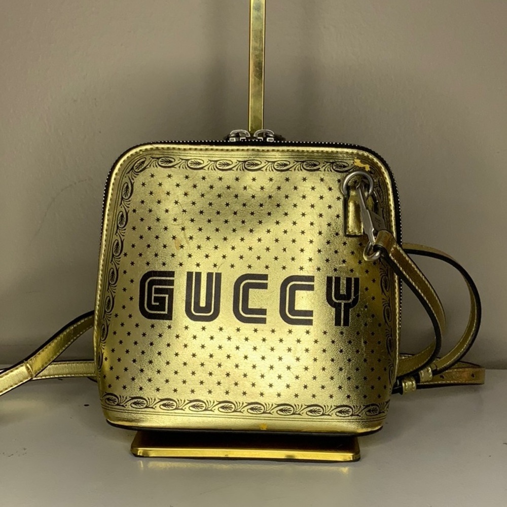 Gucci 'GUCCY' Crossbody Handbag in Metallic Gold Leather (6.3" x 6.75")